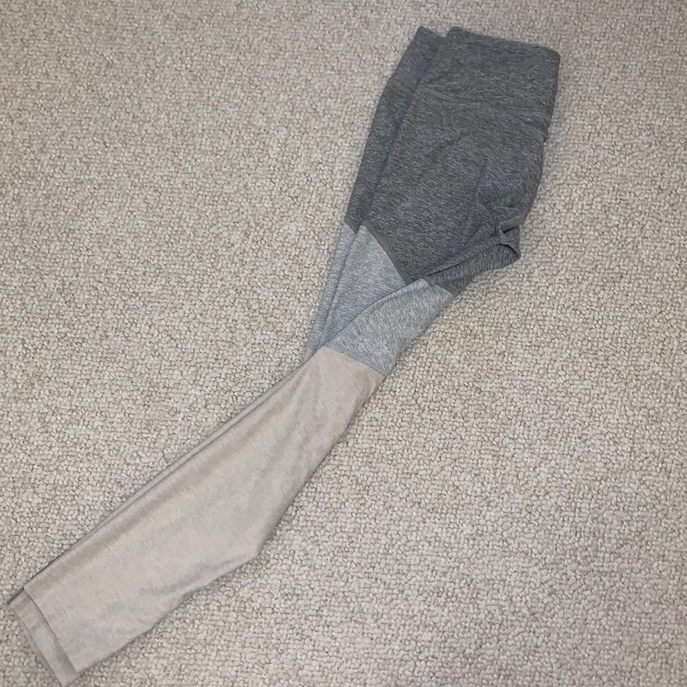 Outdoor voices springs 7/8 leggings